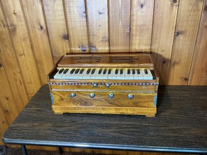 Vintage Wooden Harmonium  Tabletop Pump Organ