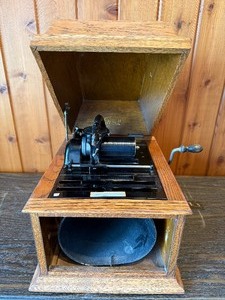 early Edison cylinder phonograph, likely an Edison Standard