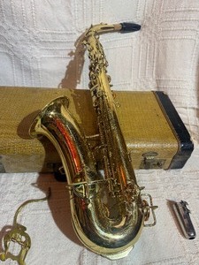 Martin Handcraft saxophone, manufactured in early 1927