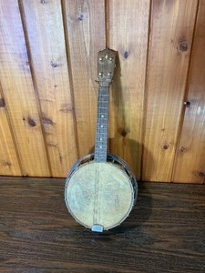 Vintage Banjo Style String Instrument