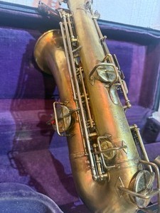 Vintage Buescher True Tone Saxophone  Low Pitch  1920s Era  Serial #85229  Original Finish