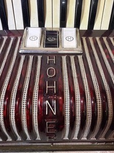 Vintage Hohner Verdi M Accordion w Case  Red Pearl Finish  Germany