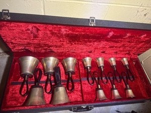 Schulmerich Handbell Set  12 Bells w Case  Church Choir  Musical Set