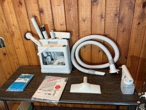 Kirby Vacuum Attachment Kit  Hose, Tools, Shampoo Sprayer & Bags (Lot)