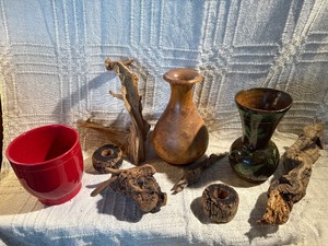 Rustic Wood Dcor & Pottery Vase Lot  Burl, Driftwood, Handcrafted Pieces