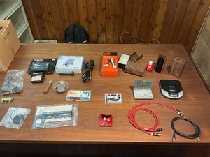 Mixed Electronics, Audio Accessories & Desktop Miscellaneous Lot