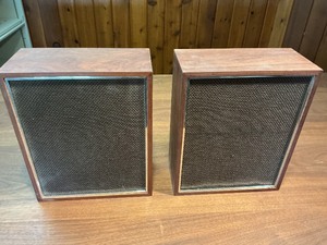 Vintage Woodgrain Stereo Speakers Pair