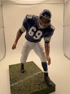 Jared Allen Figurine Statue With Base Minnesota Vikings Legend