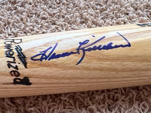 Harmon Killebrew Autographed Baseball Bat Original Louisville Slugger Bat, Amazing Condition, Blue Ink Signature, Beautiful Signature from Minnesota Twins Legend