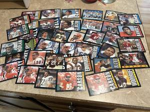 1985 Topps Football Card Lot, Cards are in Good Shape, Mostly Mid-Grade Some Higher Grade, Some Lower Grades