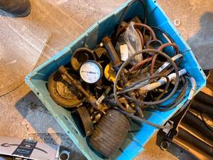 MONOMETER, TEST PLUGS, CAPS FERNCOS AND PLUGS