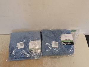 2 NEW MAINSTAYS BATH RUG BLUE