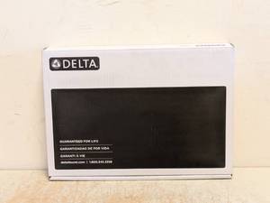 NEW DELTA RINNA TWO HANDLE WIDESPREAD BATHROOM FAUCET