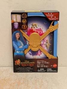 NEW DISNEY DECENDANTS THE RISE OF RED THE SORCERERS COOKBOOK