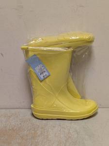 NEW CAT & JACK KIDS RAIN BOOTS SIZE 1 YELLOW