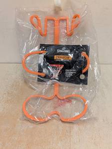 NEW SPALDING BACK ATCHA BASKETBALL RETURN