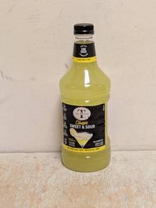 NEW MR & MRS T CLASSIC SWEET & SOUR DRINK MIX