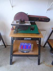 Masterforce 6� belt sander, 9� disc on stand. As shown.