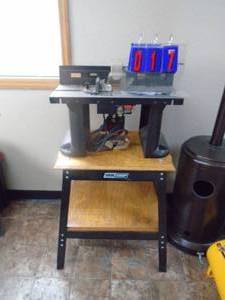 Craftsman router table with router on stand. As shown.