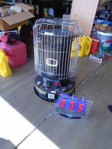 Kerosene heater. 27 x 16. Lightly used. As shown.