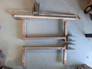 Industrial Steel Frame With U-End and Long Tubular Rail