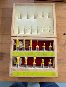 Jointech 11-Piece Router Bit Set for Box Joints, Half-Blind & Through Dovetails
