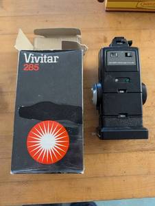 Vivitar 285 Auto Flash Unit for Film SLR Cameras - Boxed