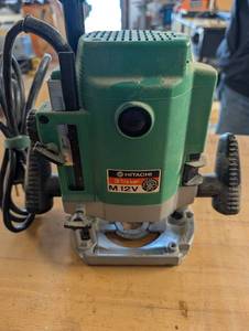Hitachi M12V 12 Router - 3 14 HP, 115V AC, 15A, Double Insulated