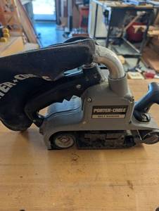Porter-Cable Model 352 Belt Sander - 3 x 21 in Belt, 120V, 7A