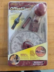 Milescraft OffsetBase Router Base with TurnLock - Centering Pin Included