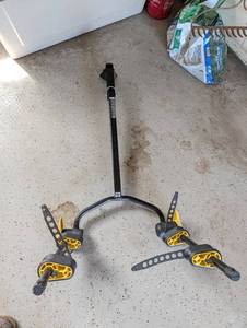 Adjustable Hitch-Style Stand with Yellow Clamps - Black Steel
