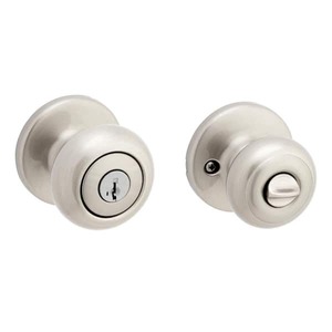 Kwikset Cove Satin Nickel Keyed Entry Door Knob featuring SmartKey Security and Microban Technology