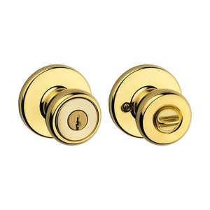 Kwikset Tylo Polished Brass Keyed Entry Door Knob Featuring Microban Antimicrobial Technology