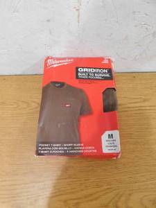 Milwaukee Mens Medium Brown GRIDIRON CottonPolyester Short-Sleeve Pocket T-Shirt