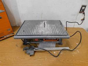 RIDGID 6.5-Amp 7 in. Blade Corded Table Top Wet Tile Saw