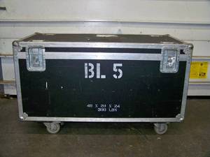 Large, Rolling Hard-Sided, Heavy-Duty Stackable Shipping  Road Case with Casters