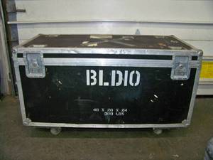 Large, Rolling Hard-Sided, Heavy-Duty Stackable Shipping  Road Case with Casters