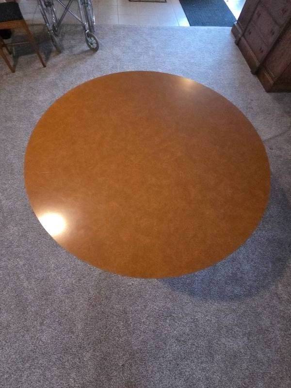 Wood Round Table