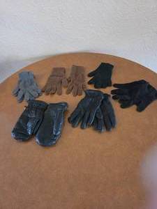6 pair of gloves and mitten combo