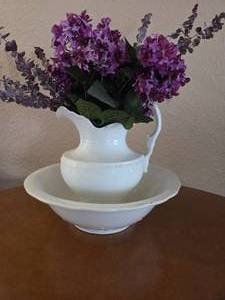 VINTAGE Pitcher and Washbowl Set with floral decor