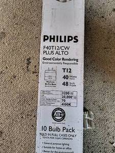 PHILLIPS Brand 48in Light Bulbs 40 watt -