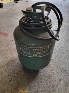 Vintage freon tank