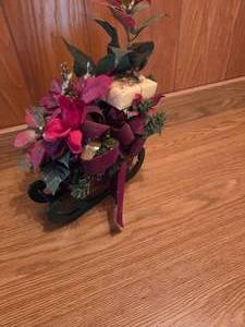 Santa sleigh home decor