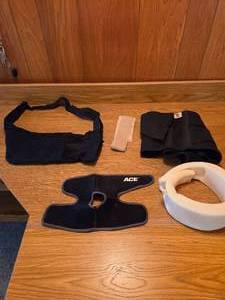 ASSORTMENT 5-piece bracebandage combo, knee, elbow, neck