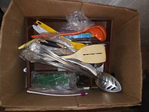 VINTAGE- Box of Untensils