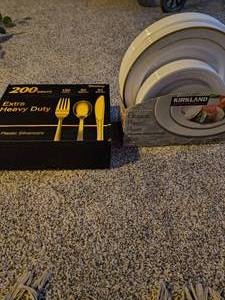 Heavy duty plastic dish wear