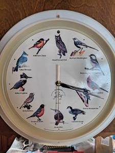 Vintage Bird Clock