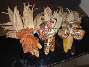 Decorative Indian corn pieces