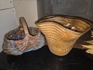 2 Wicker baskets