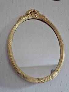 VINTAGE Ornate Oval mirror